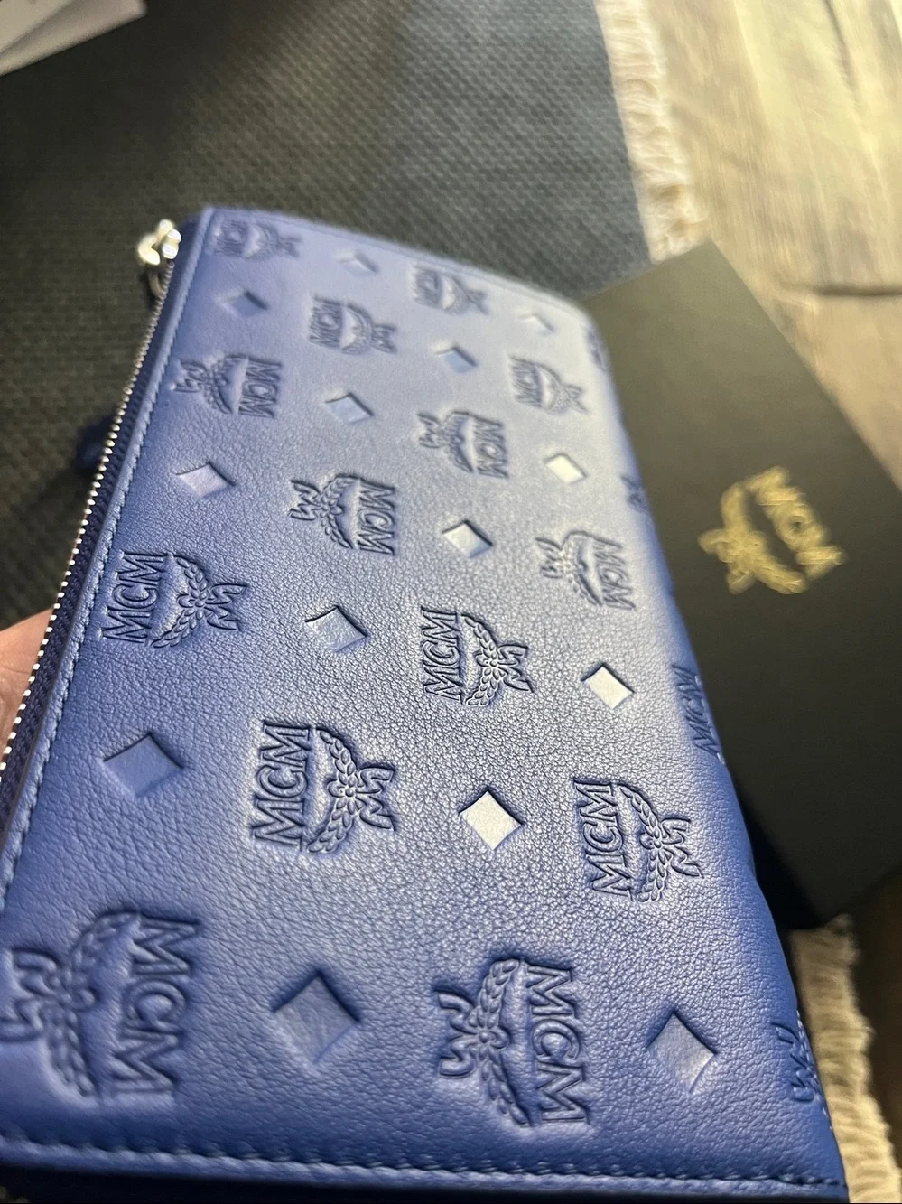 MCM Aren Zip Around Large Wallet -New - Picture 13 of 17